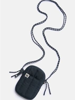Lucy & Yak Brock Crossbody Bag in Midnight